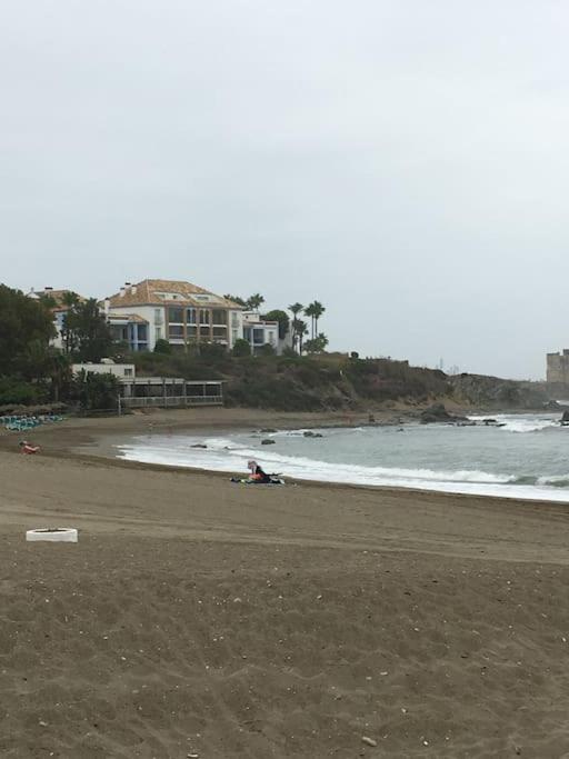 Superbe Appartement Avec Piscine A 800M De La Mer Bahia de Casares Ngoại thất bức ảnh