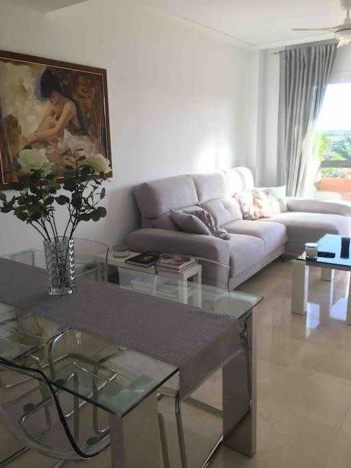 Superbe Appartement Avec Piscine A 800M De La Mer Bahia de Casares Ngoại thất bức ảnh